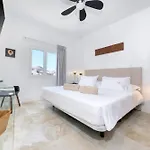 בית הארחה Casa Serena 10 Boutique- Adults Only-breakfast Included 5*