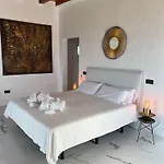 Casa Serena 10 Boutique- Adults Only-breakfast Included בית הארחה