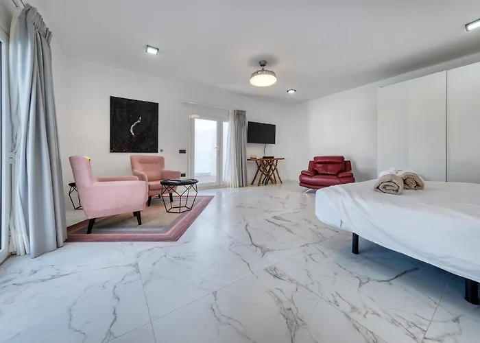 Casa Serena 10 Boutique- Adults Only-breakfast Included Affittacamere Mácher